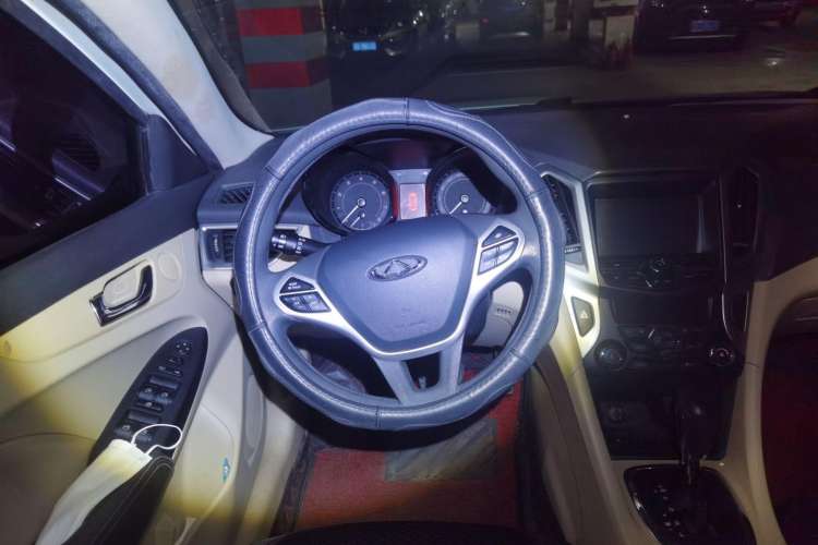 Used Chery Arrizo 7 2013 1.6L CVT Zhixiang Edition Steering Wheel