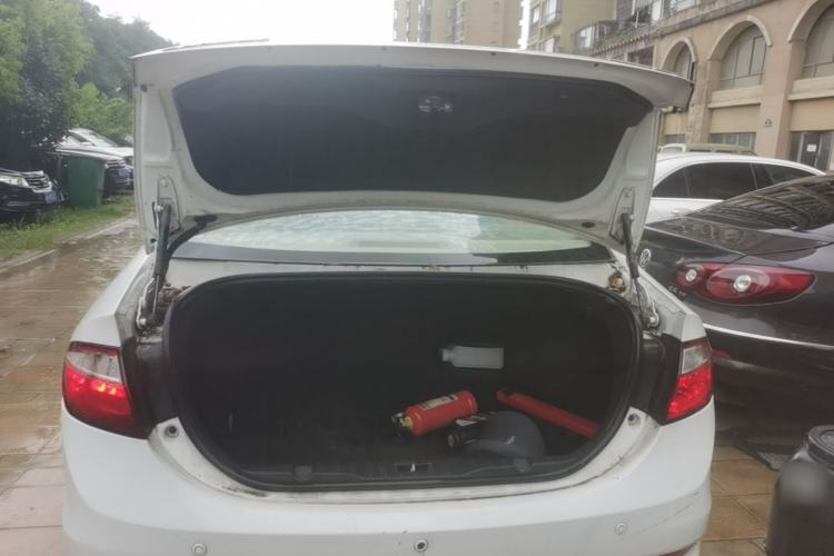 Used Chery Arrizo 7 2013 1.6L CVT ZhiShang Edition Trunk