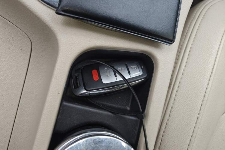 Used Chery Arrizo 7 2013 1.6L CVT ZhiShang Edition Vehicle Key