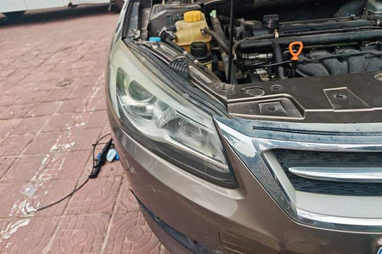Used Chery Arrizo 7 2014 1.6L Manual ZhiCheng Edition Right Front Headlight