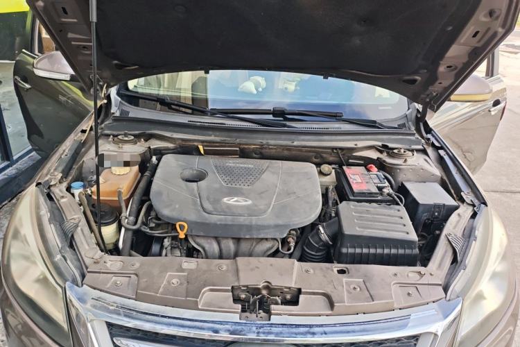 Used Chery Arrizo 7 2014 1.6L CVT ZhiShang Magic Edition Engine Bay