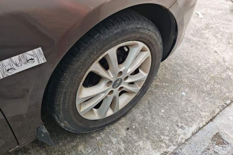 Used Chery Arrizo 7 2014 1.6L CVT ZhiShang Magic Edition Right Front Wheel Hub