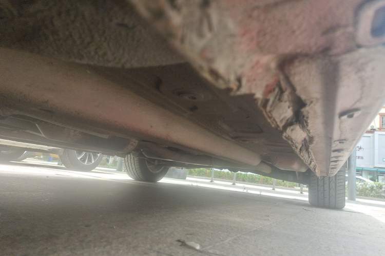 Used Chery Arrizo 7 2014 1.6L Manual ZhiCheng Edition Chassis Front Left