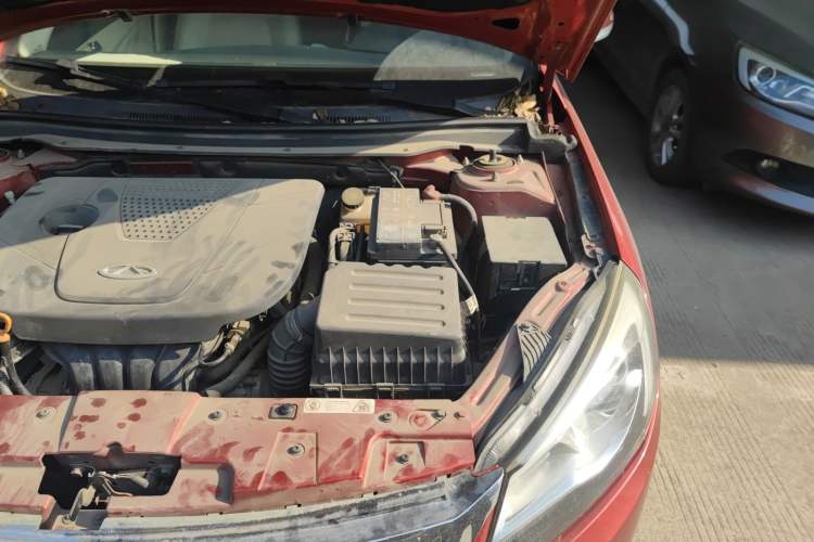 Used Chery Arrizo 7 2014 1.6L CVT ZhiShang Magic Edition Engine Bay Left