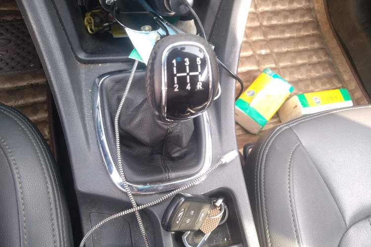 Used Chery Arrizo 7 2014 1.6L Manual ZhiShang Magic Edition Gear Lever
