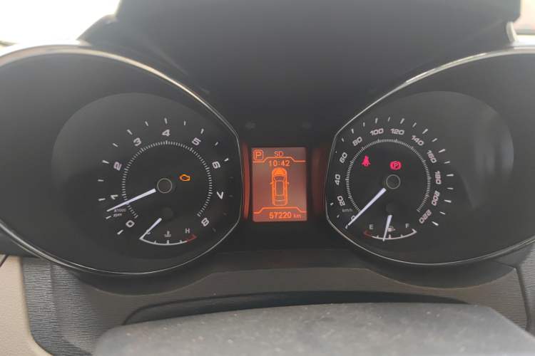 Used Chery Arrizo 7 2014 1.6L CVT ZhiShang Magic Edition Instrument Cluster