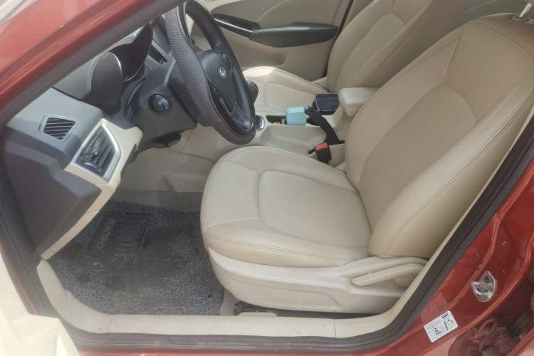Used Chery Arrizo 7 2014 1.6L Manual ZhiCheng Edition Left Front Seat