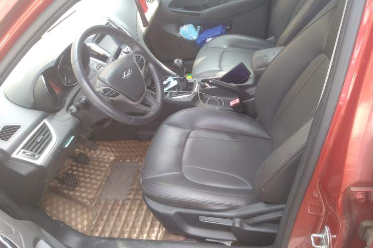 Used Chery Arrizo 7 2014 1.6L Manual ZhiShang Magic Edition Left Front Seat