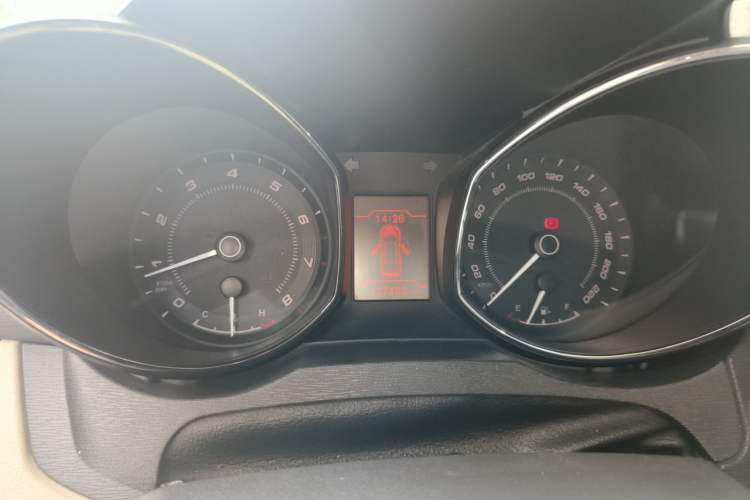 Used Chery Arrizo 7 2014 1.6L Manual ZhiCheng Edition Instrument Cluster