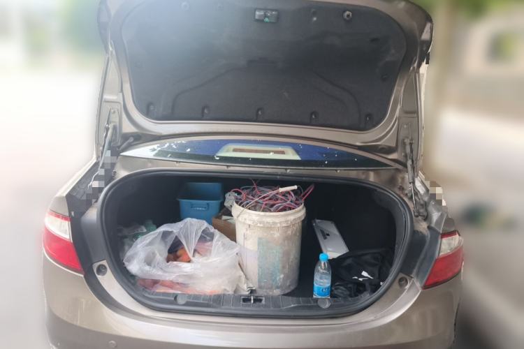 Used Chery Arrizo 7 2014 1.6L Manual ZhiCheng Edition Trunk