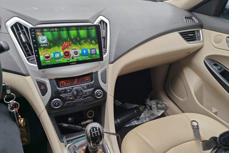 Used Chery Arrizo 7 2014 1.6L Manual ZhiCheng Edition Audio And AC Panel