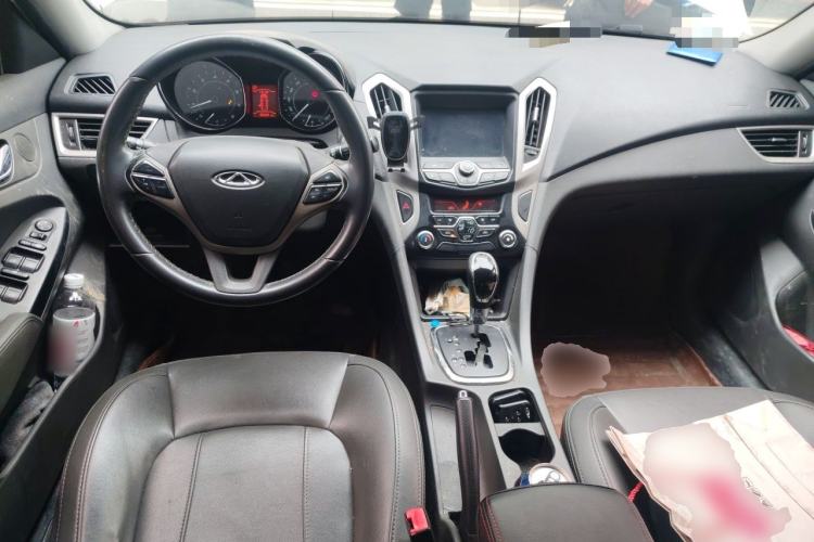 Used Chery Arrizo 7 2014 1.6L CVT ZhiShang Magic Edition Center Console