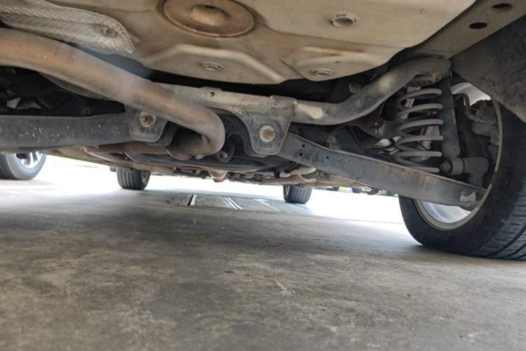 Used Chery Arrizo 7 2014 1.6L Manual ZhiCheng Edition Chassis Rear
