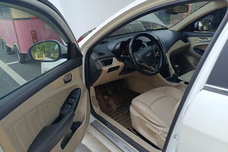 Used Chery Arrizo 7 2014 1.6L Manual ZhiCheng Edition Driver Seat