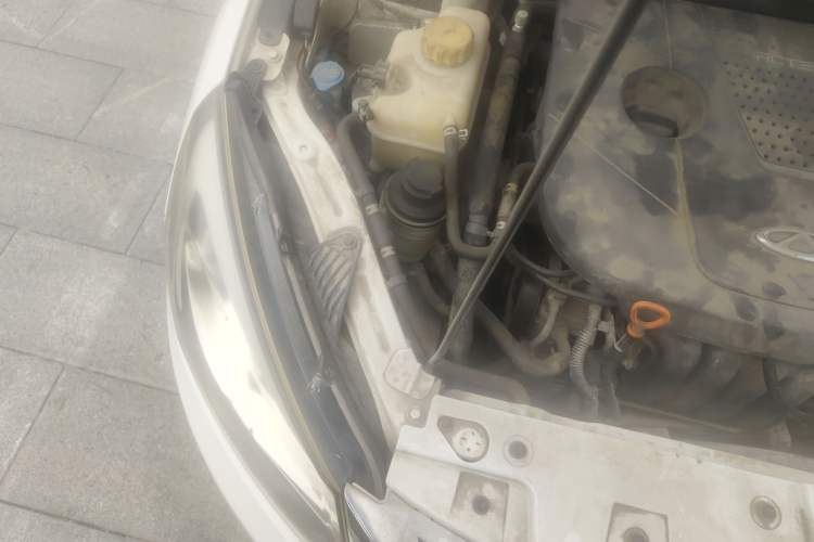 Used Chery Arrizo 7 2014 1.6L Manual ZhiCheng Edition Engine Bay Right