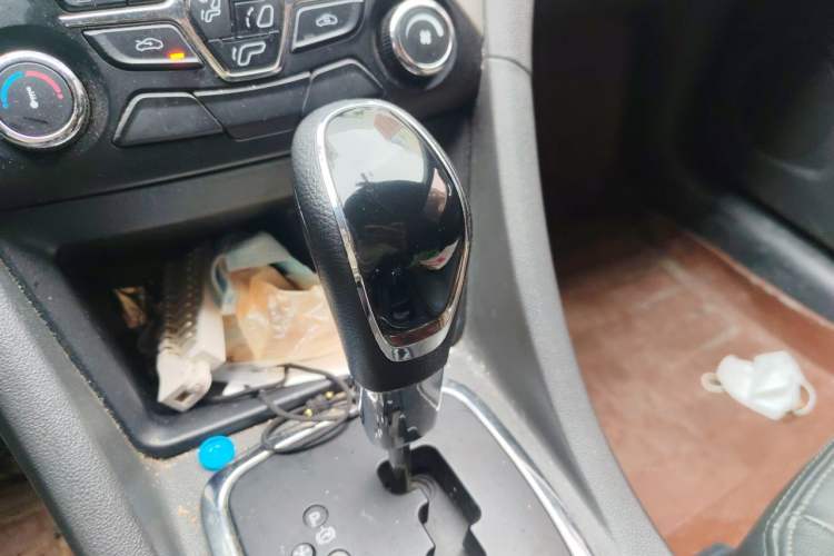 Used Chery Arrizo 7 2014 1.6L CVT ZhiShang Magic Edition Gear Lever