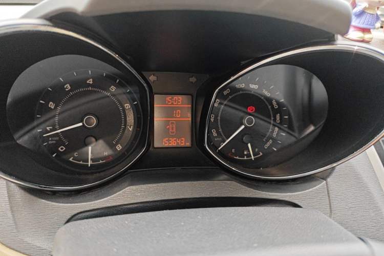 Used Chery Arrizo 7 2014 1.6L Manual ZhiCheng Edition Instrument Cluster