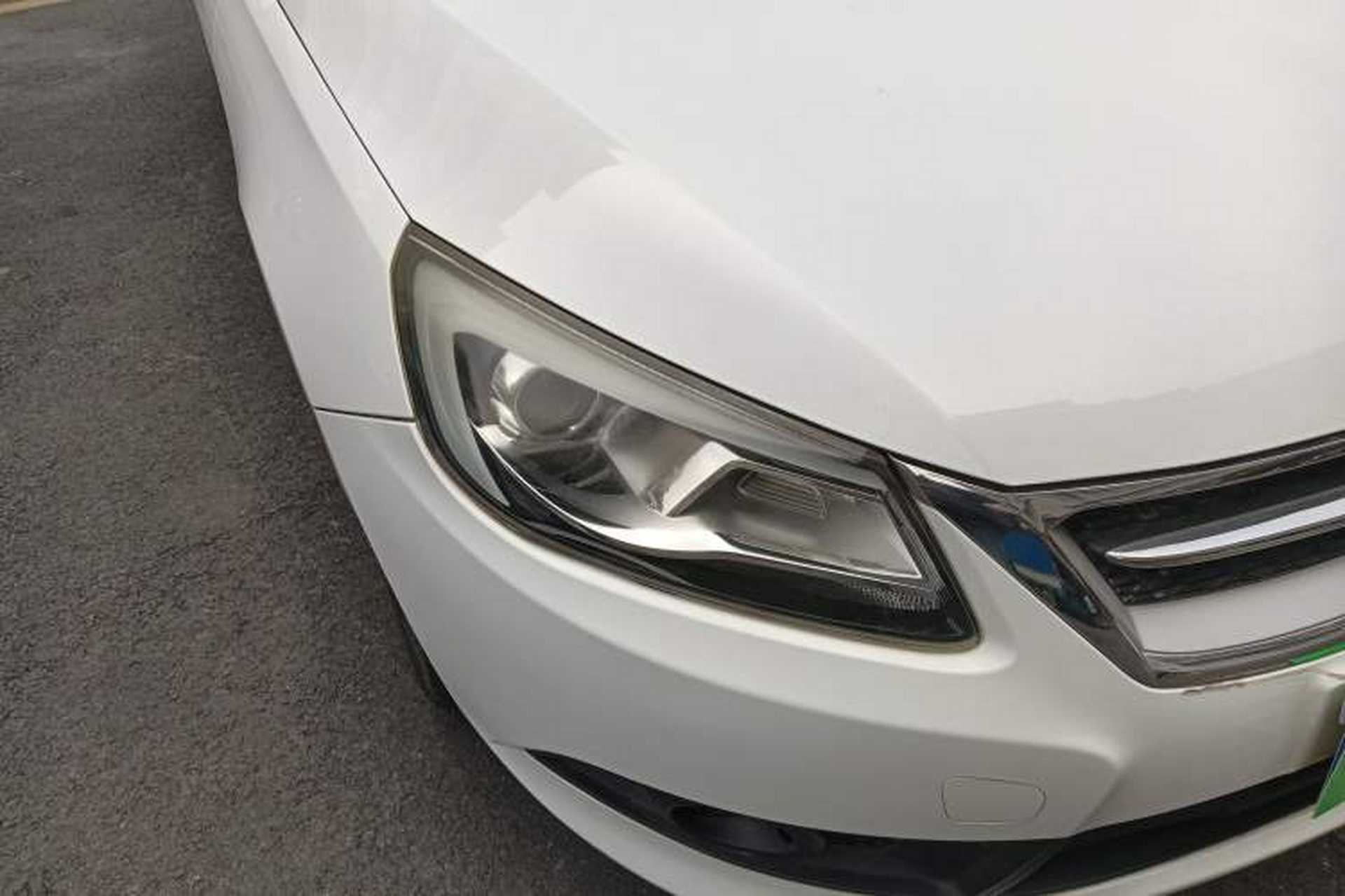 Used Chery Arrizo 7 2014 1.6L Manual ZhiCheng Edition Right Front Headlight
