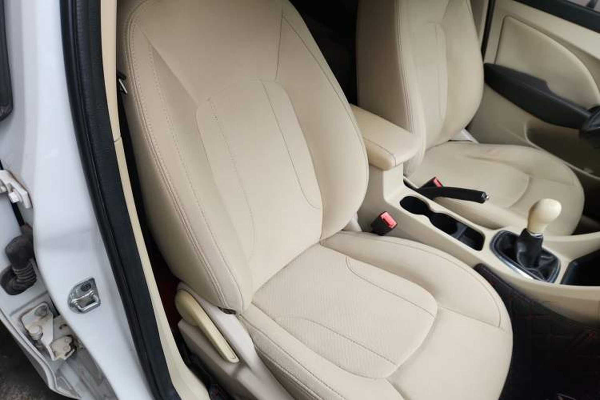 Used Chery Arrizo 7 2014 1.6L Manual ZhiCheng Edition Right Front Seat