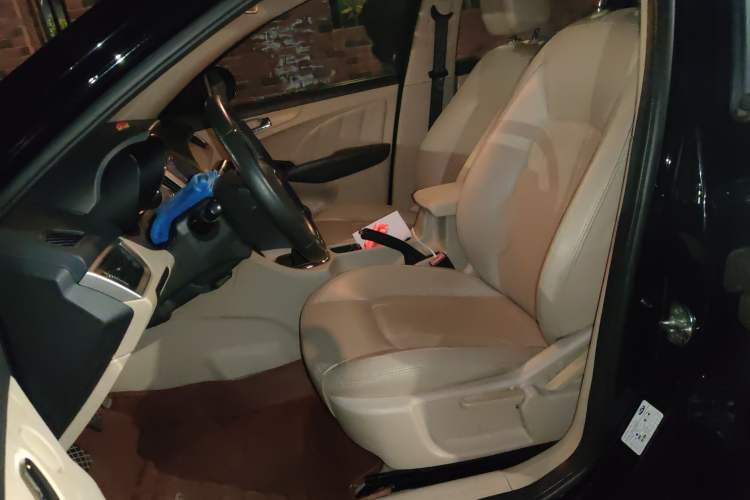 Used Chery Arrizo 7 2015 1.6L Manual ZhiXiang Edition Left Front Seat