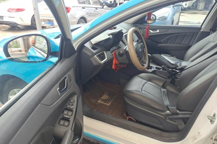 Used Chery Arrizo 7 2015 1.5T Manual ZhiShang Edition Driver Seat