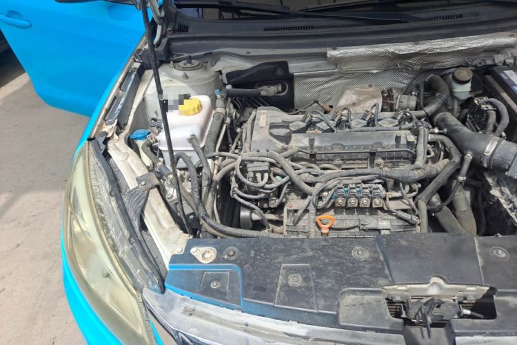Used Chery Arrizo 7 2015 1.5T Manual ZhiShang Edition Engine Bay Right