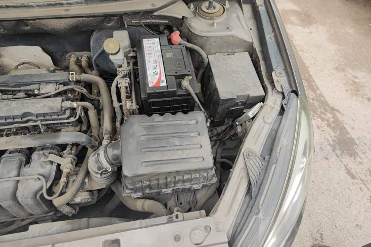 Used Chery Arrizo 7 2015 1.6L Manual ZhiShang Edition Engine Bay Left