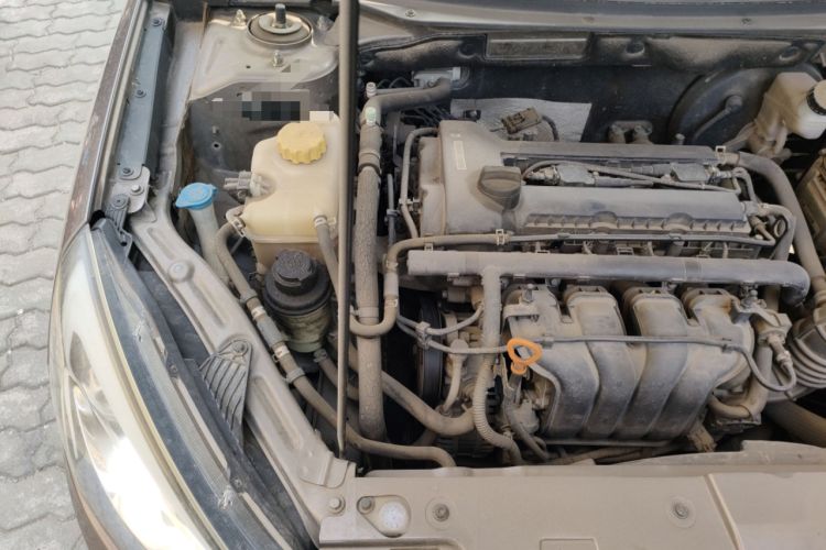 Used Chery Arrizo 7 2015 1.6L Manual ZhiShang Edition Engine Bay Right