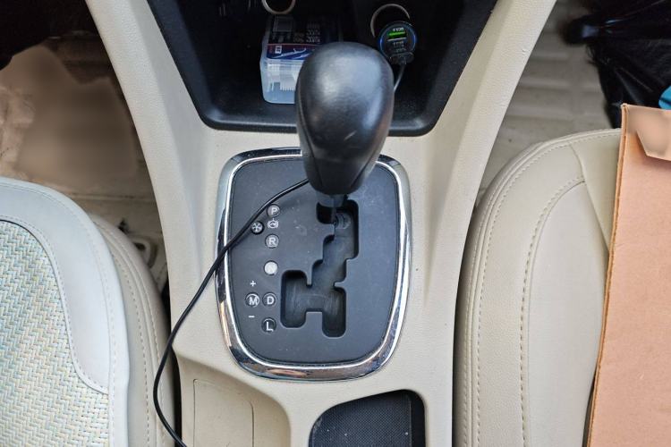 Used Chery Arrizo 7 2015 1.6L CVT ZhiShang Edition Gear Lever