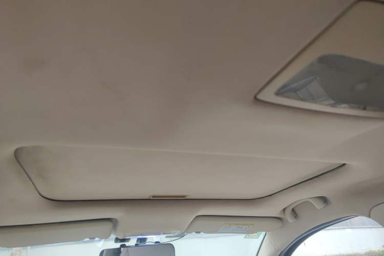Used Chery Arrizo 7 2015 1.6L Manual ZhiShang Edition Headliner
