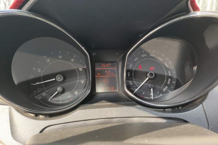Used Chery Arrizo 7 2015 1.6L Manual ZhiShang Edition Instrument Cluster