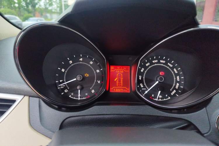 Used Chery Arrizo 7 2015 1.6L CVT ZhiXiang Edition Instrument Cluster