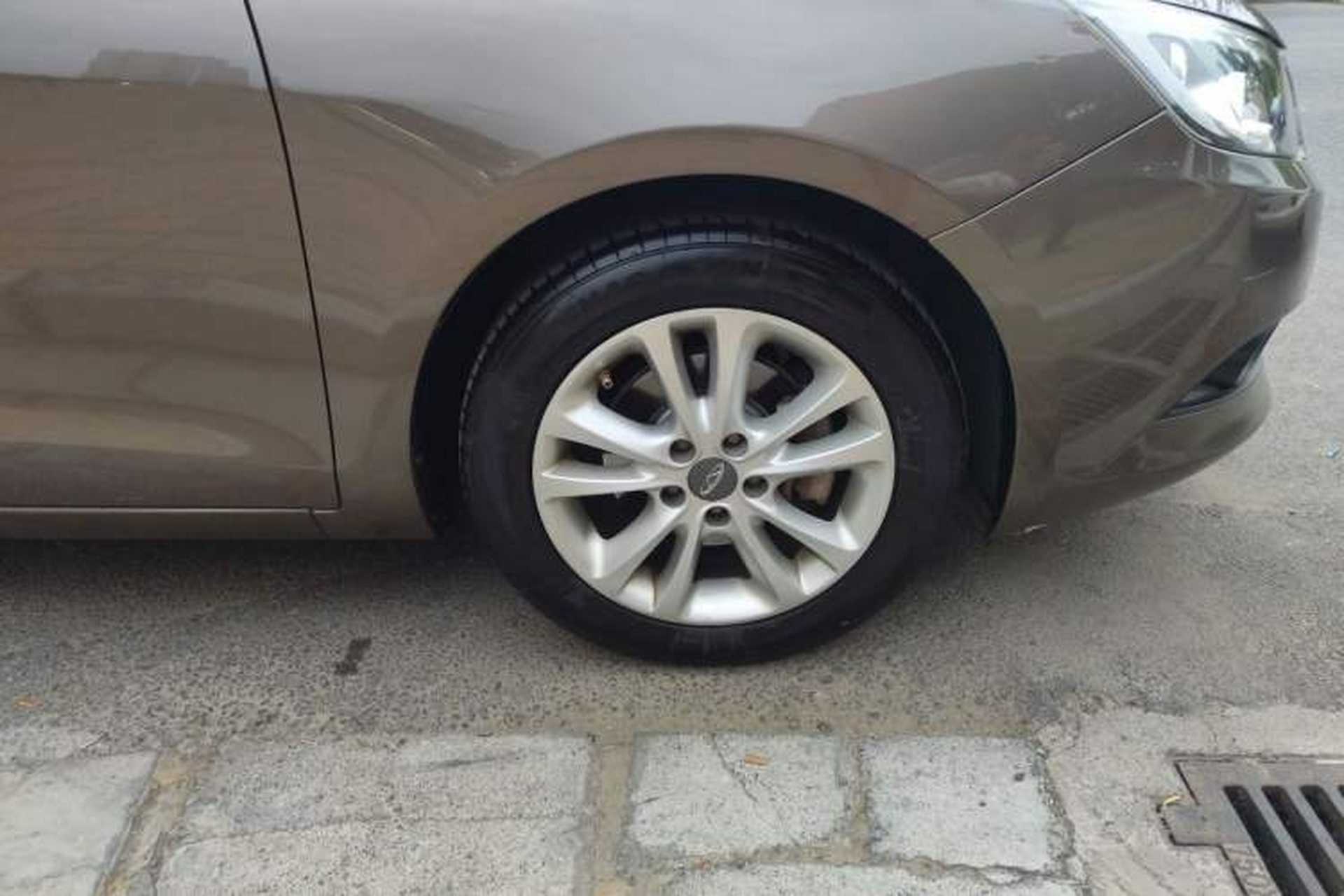 Used Chery Arrizo 7 2015 1.6L CVT ZhiXiang Edition Right Front Wheel Hub