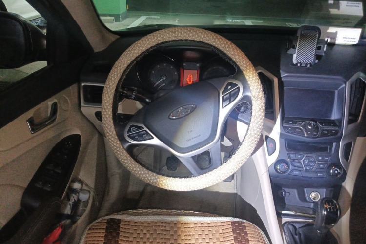 Used Chery Arrizo 7 2015 1.6L Manual ZhiXiang Edition Steering Wheel