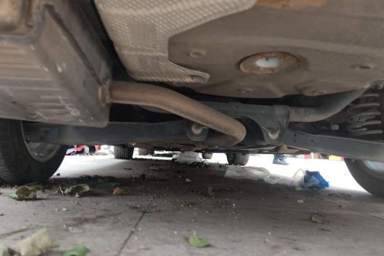 Used Chery Arrizo 7 2015 1.6L Manual ZhiShang Edition Chassis Rear