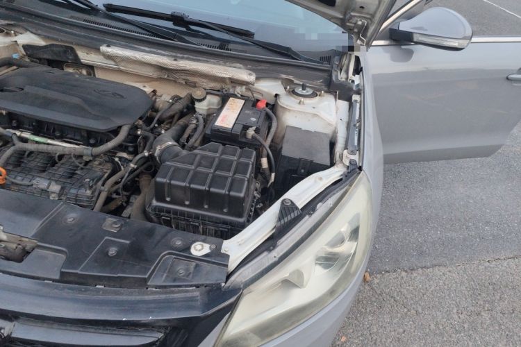 Used Chery Arrizo 7 2015 1.5T Manual ZhiXiang Edition Engine Bay Left