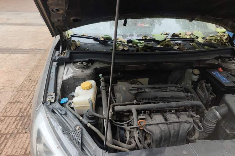 Used Chery Arrizo 7 2015 1.6L Manual ZhiShang Edition Engine Bay Right