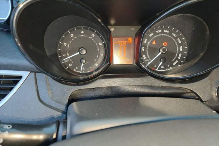 Used Chery Arrizo 7 2015 1.5T Manual ZhiXiang Edition Instrument Cluster