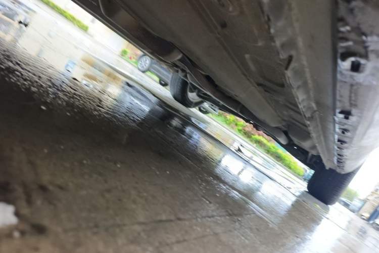 Used Chery Arrizo 7 2015 1.6L Manual ZhiShang Edition Chassis Front Left