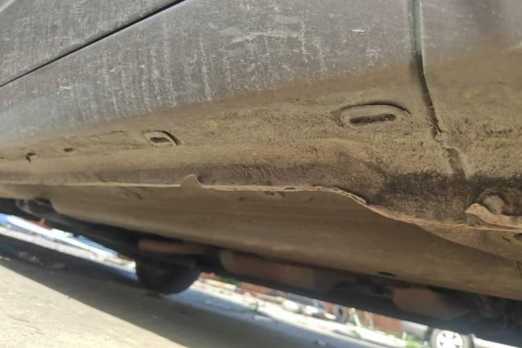 Used Chery Arrizo 7 2015 1.6L Manual ZhiShang Edition Chassis Front Right
