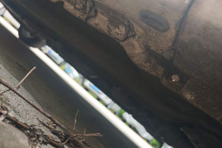 Used Chery Arrizo 7 2015 1.6L Manual ZhiShang Edition Chassis Front Right
