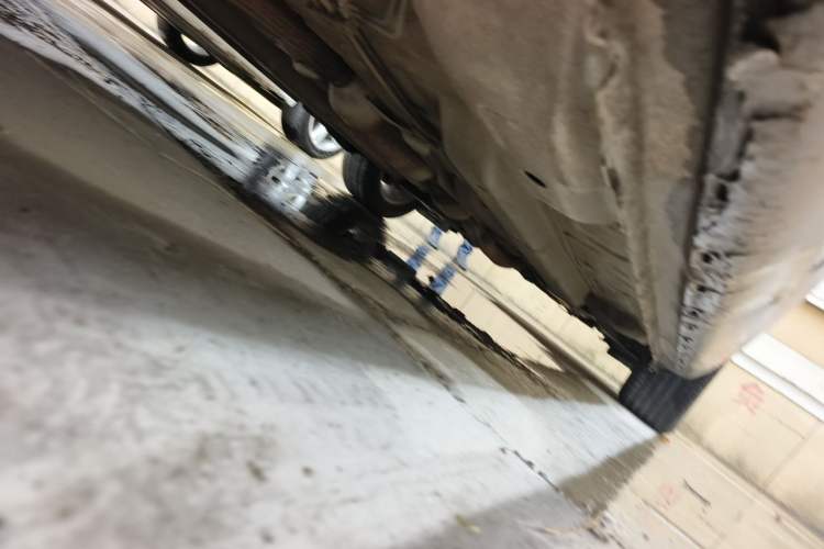 Used Chery Arrizo 7 2015 1.6L Manual ZhiShang Edition Chassis Rear Right
