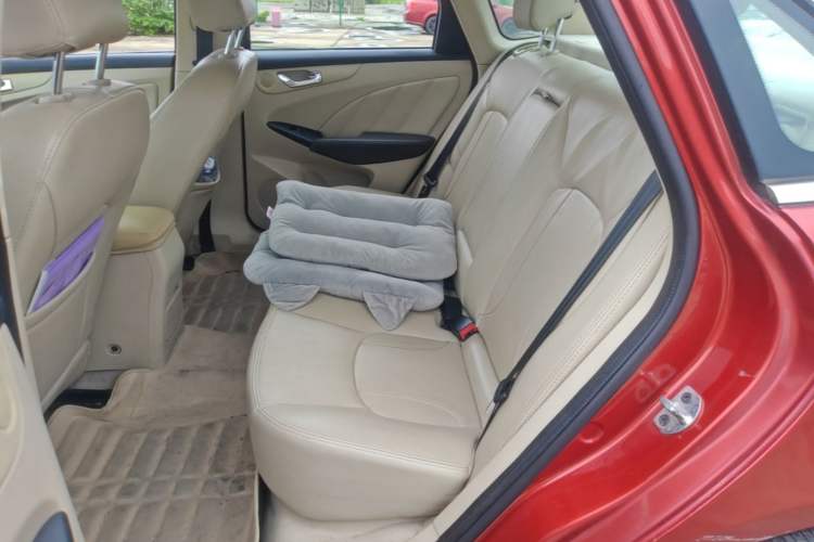 Used Chery Arrizo 7 2015 1.6L Manual ZhiShang Edition Left Rear Seat