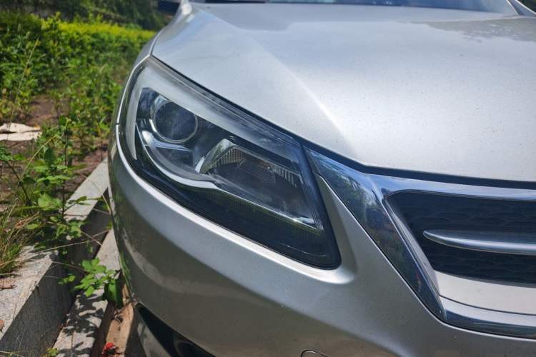 Used Chery Arrizo 7 2015 1.6L Manual ZhiShang Edition Right Front Headlight