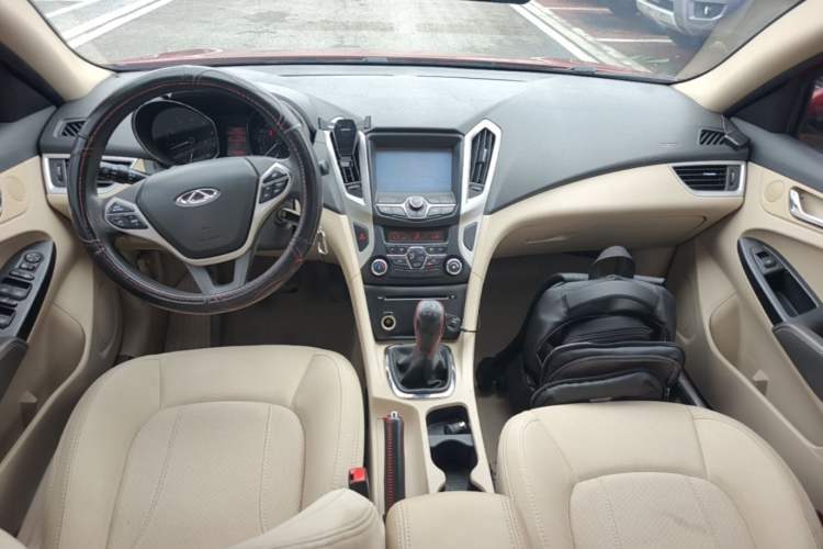 Used Chery Arrizo 7 2015 1.5T Manual Zhi Ling Edition Center Console