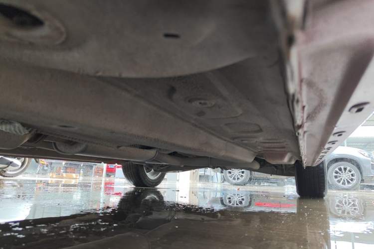 Used Chery Arrizo 7 2015 1.5T Manual ZhiShang Edition Chassis Front Left