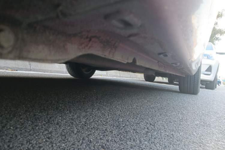 Used Chery Arrizo 7 2015 1.6L Manual ZhiShang Edition Chassis Front Left