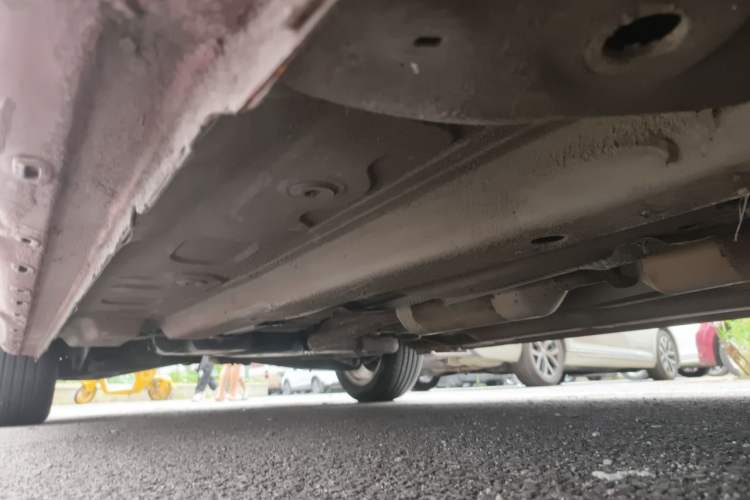 Used Chery Arrizo 7 2015 1.5T Manual ZhiShang Edition Chassis Front Right