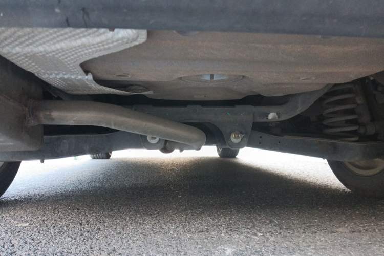 Used Chery Arrizo 7 2015 1.6L Manual ZhiShang Edition Chassis Rear