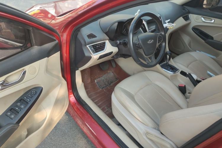 Used Chery Arrizo 7 2015 1.6L CVT ZhiShang Edition Driver Seat